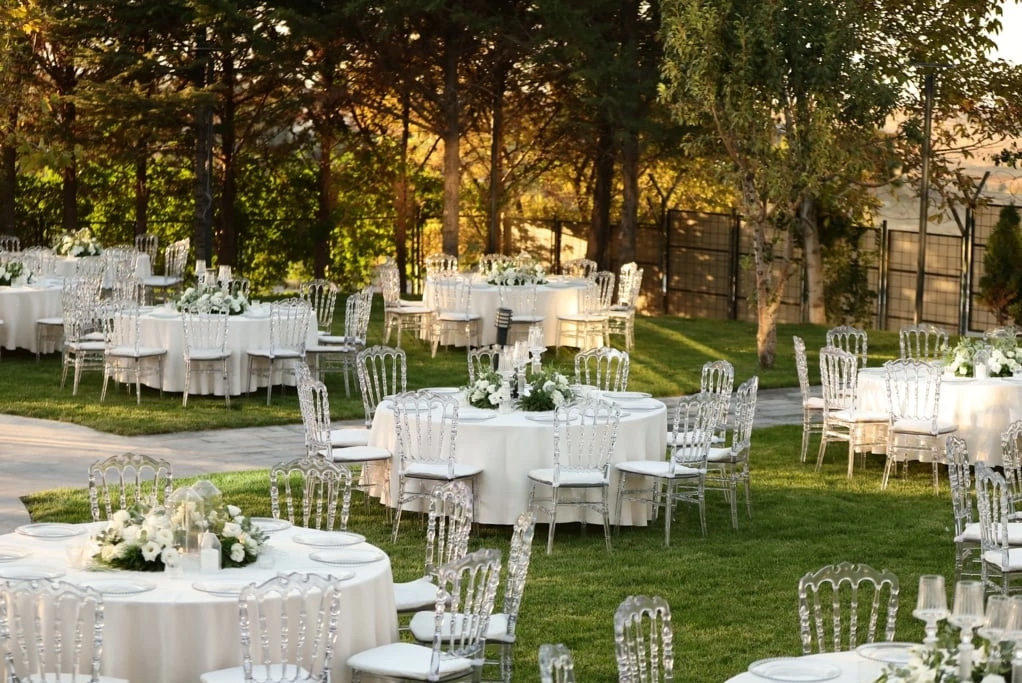 Gelin yolu dekorasyonu küçük